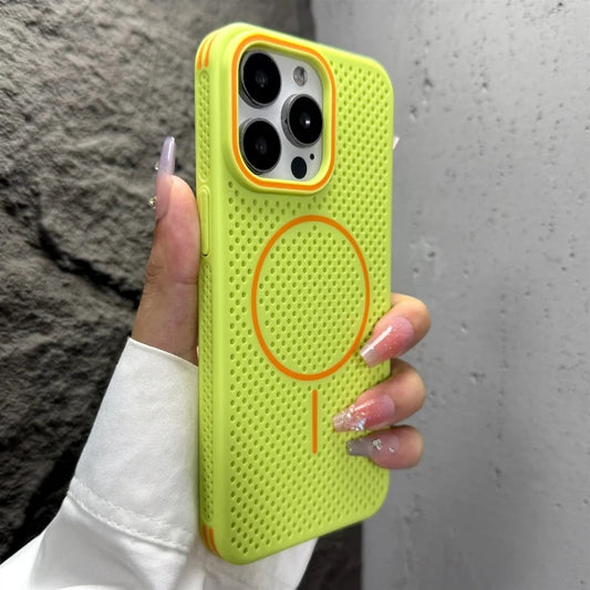 Honeycomb MagSafe Cooling Case – iPhone 14/15/16 Pro Max