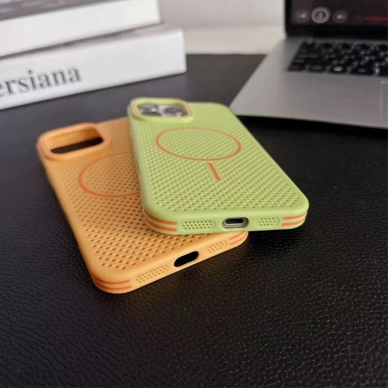 Honeycomb MagSafe Cooling Case – iPhone 14/15/16 Pro Max